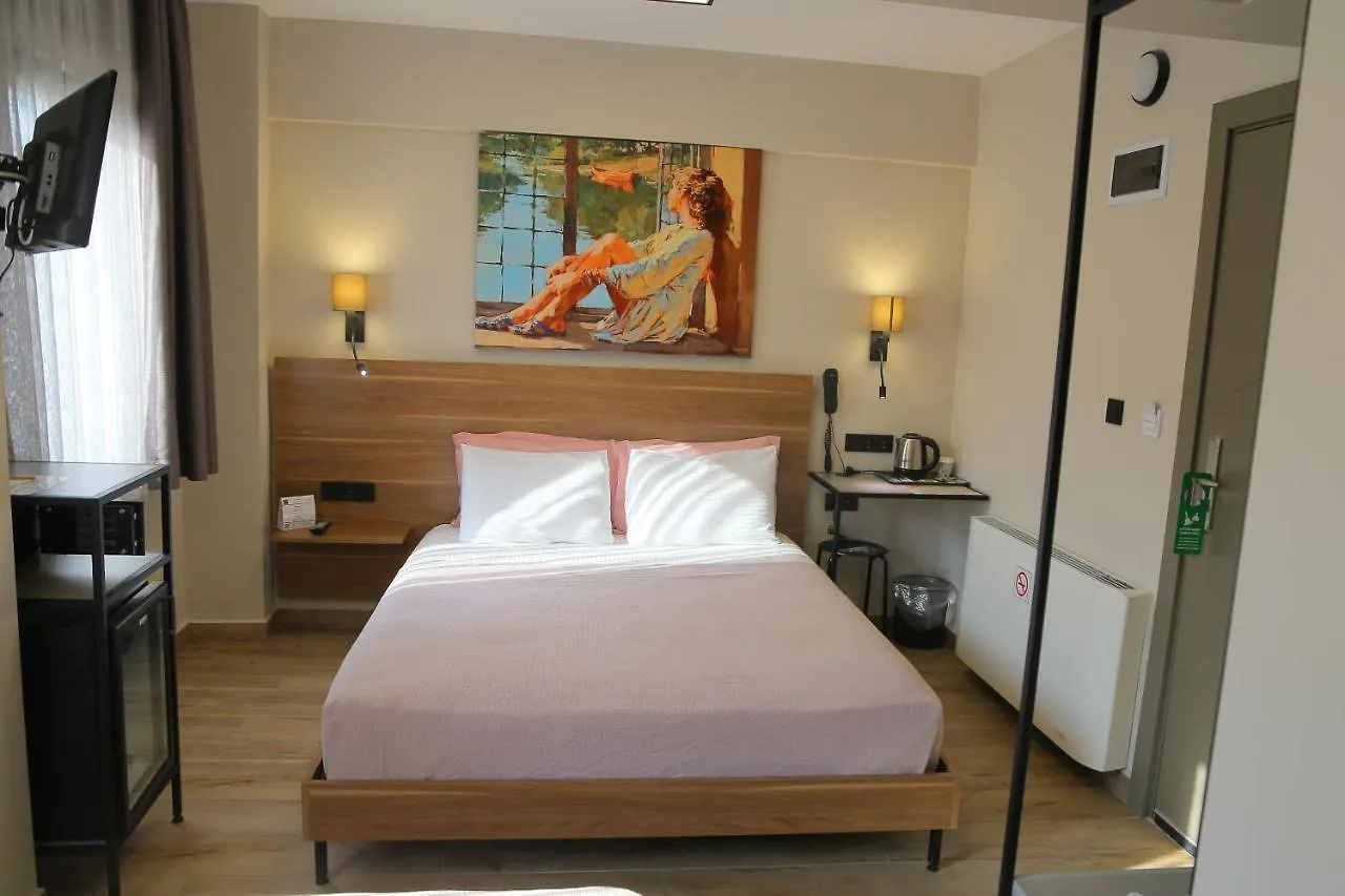 Şenyıldız Hotel İzmir